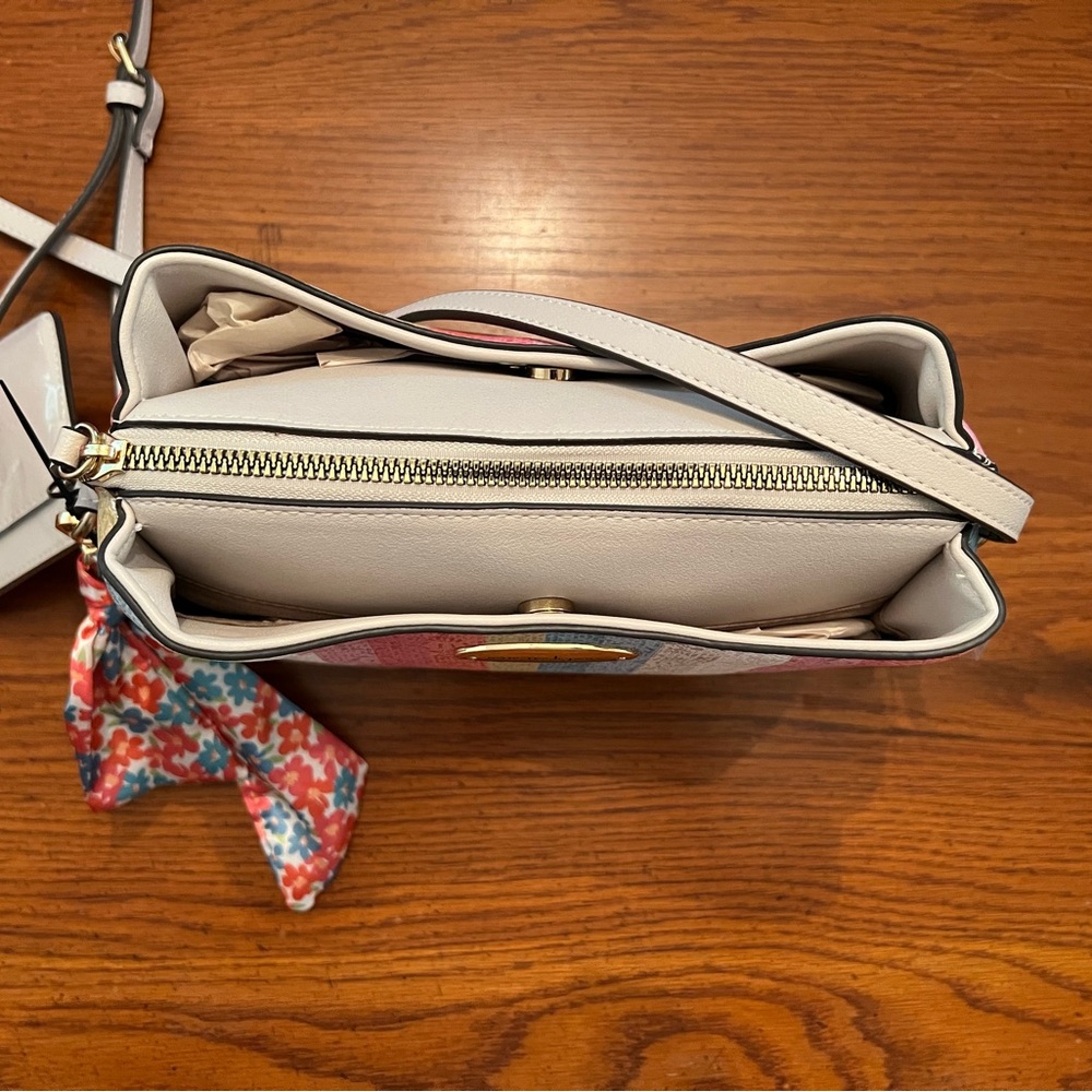 Nanette Lepore MaLogo Crossbody with card case and scarf NWT Logo Stripe - Picture 7 of 12